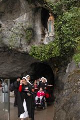 2010 Lourdes Pilgrimage - Day 2 (86/299)
